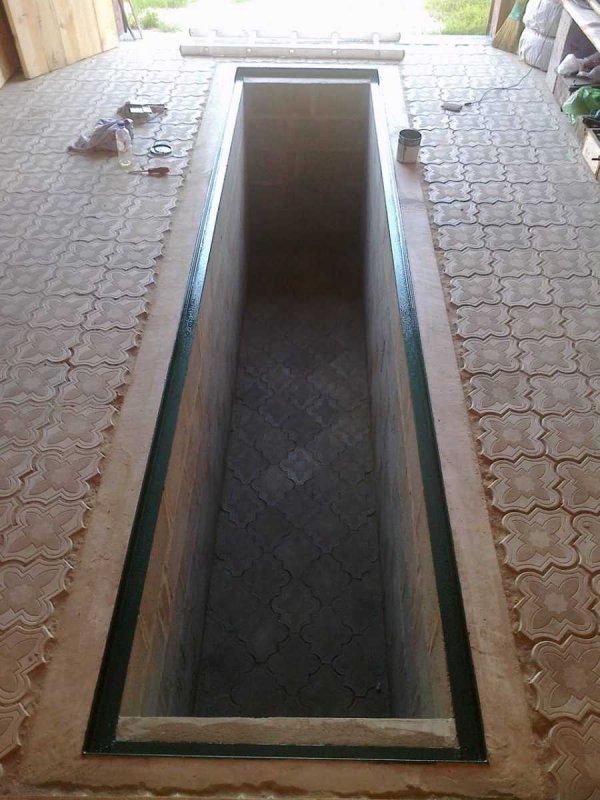 Крышка смотровой ямы
