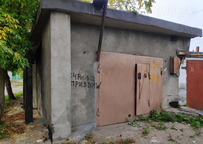 Гараж из железобетонных плит