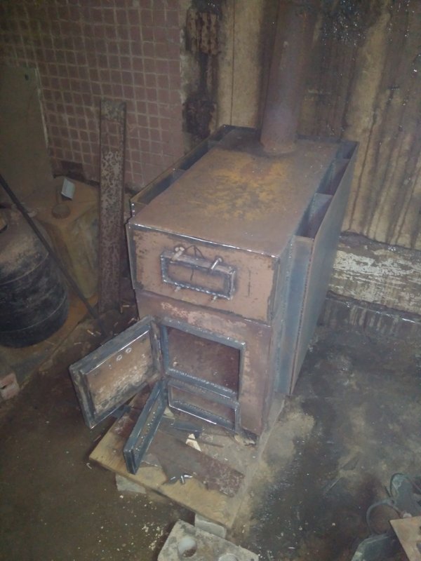 Буржуйка из 530 трубы в гараж