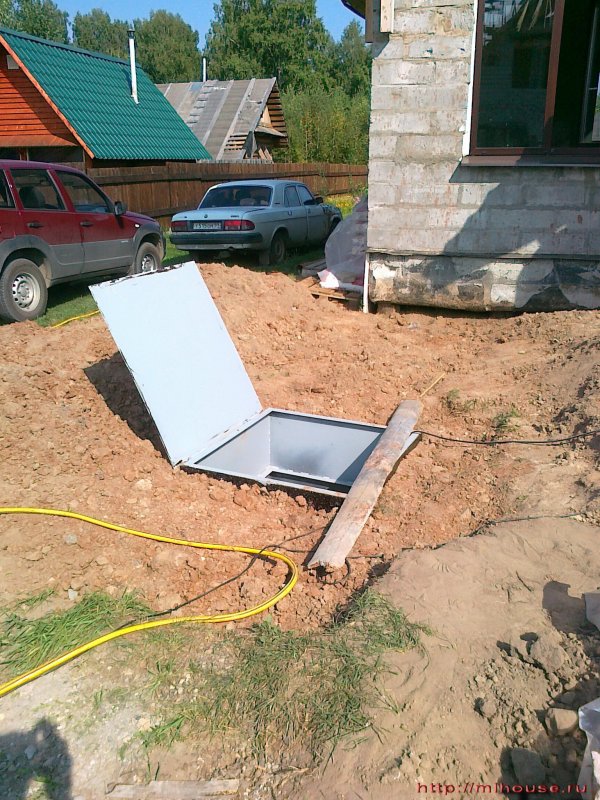 Погреб на даче