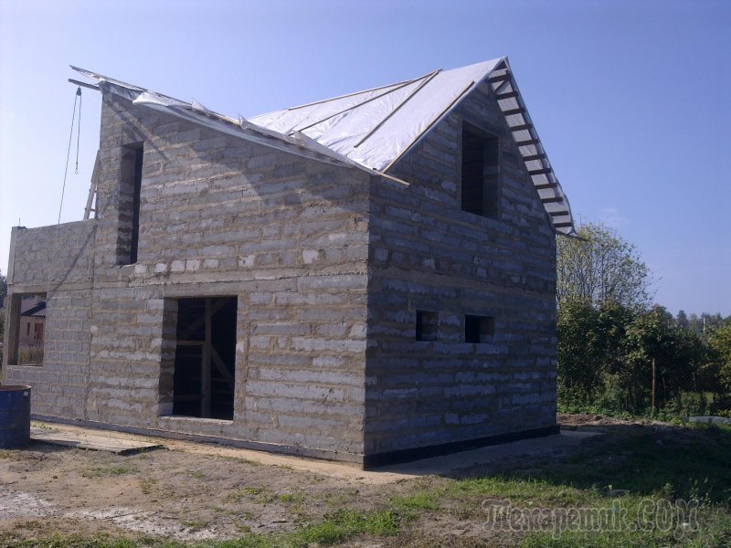 Сарай из пеноблоков