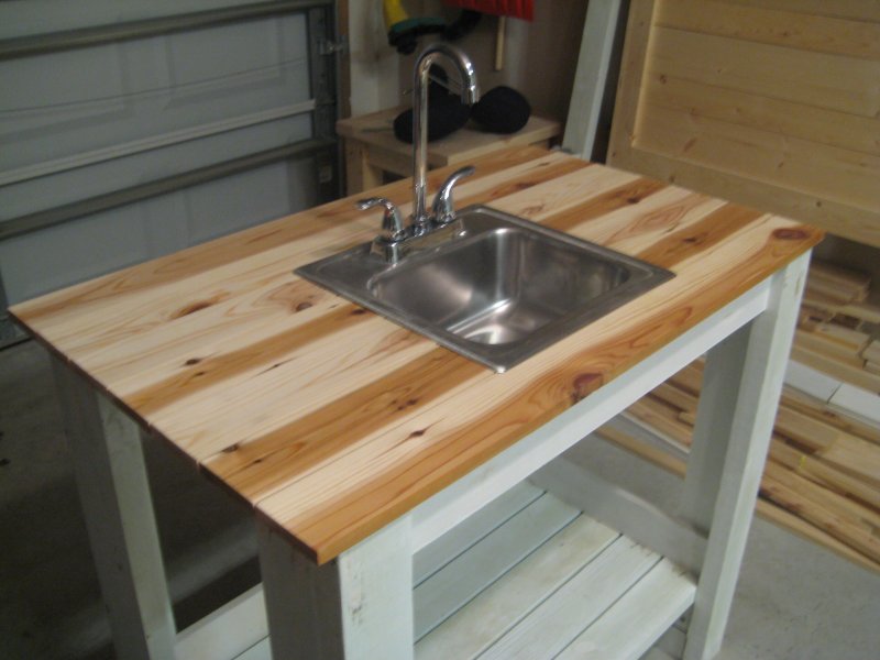 "Outside Sink" раковина