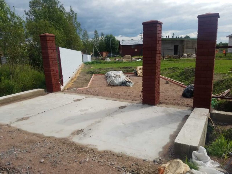 Плита для заезда на участок