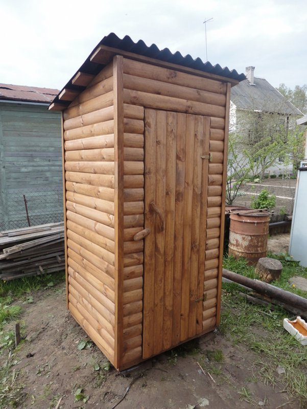 Туалет для дачи из профлиста