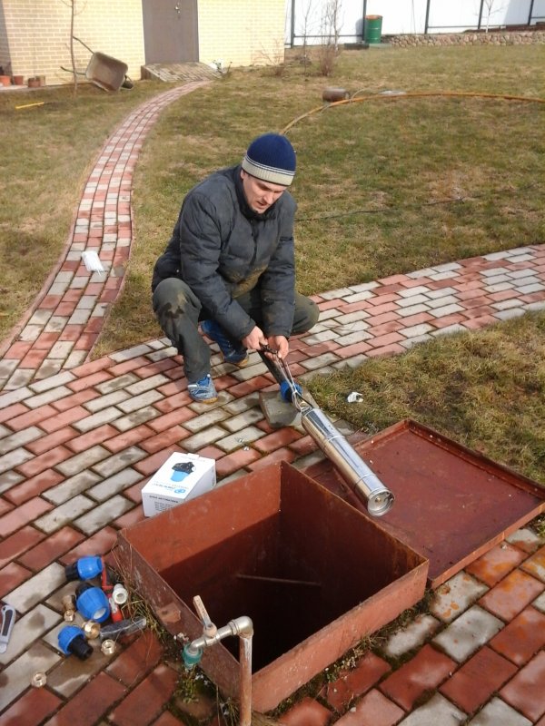 Колонка на даче