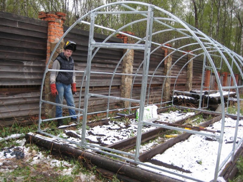 Промышленные деревянные теплицы