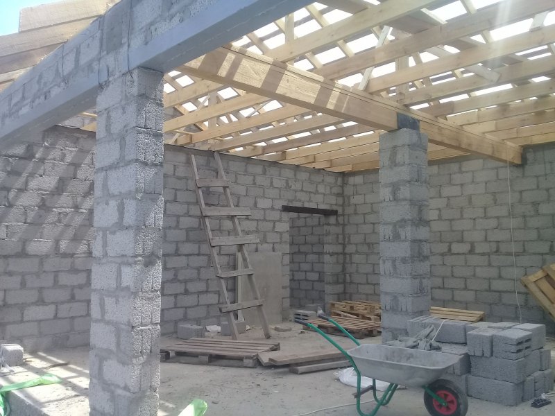 Стройка гаража из шлакоблоков
