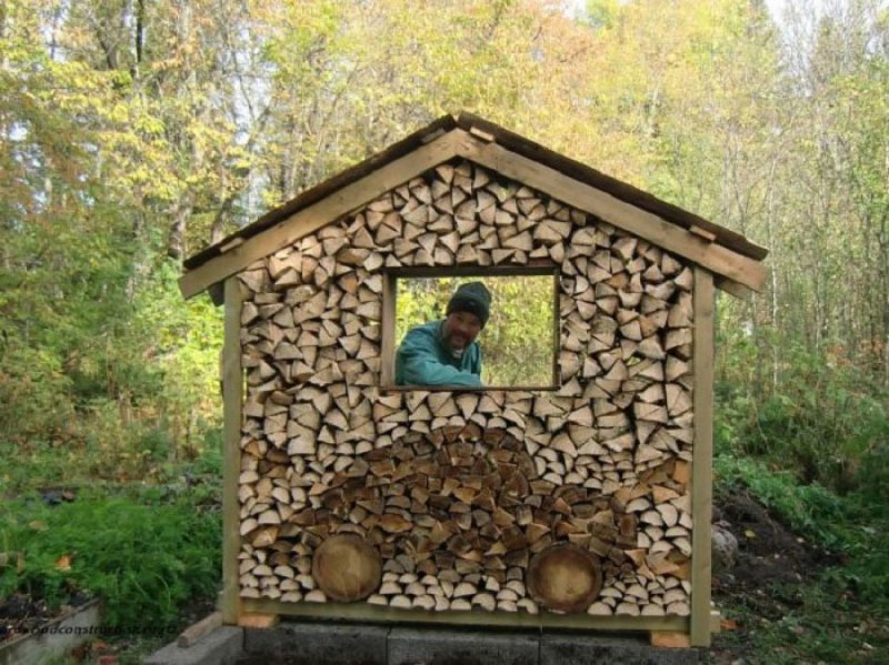 Дровник фигуры из дров