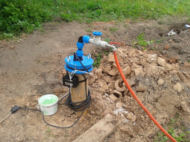 Обустройство оголовка скважины на воду