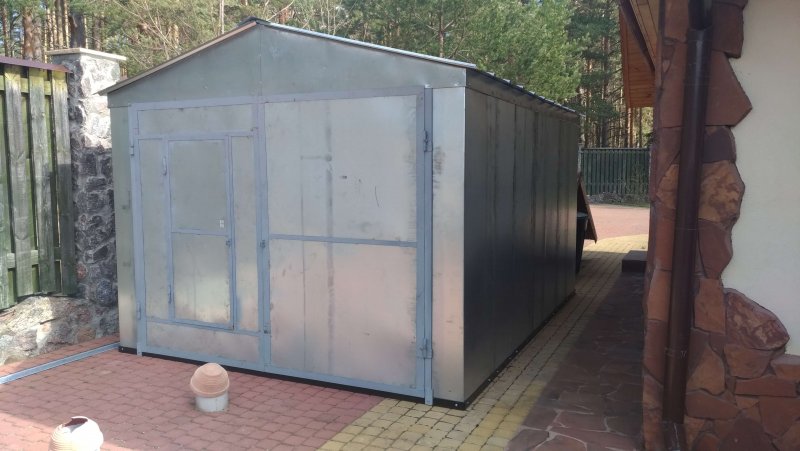 Оцинковка на стену гаража