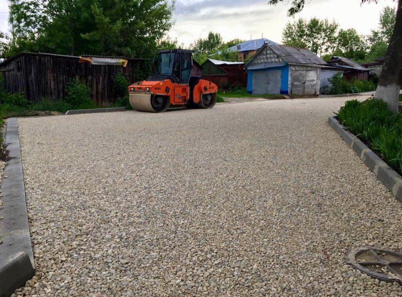 Деревянный пол в гараже