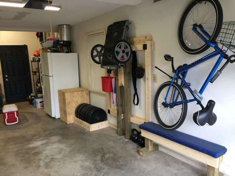 DIY Folding Squat Rack