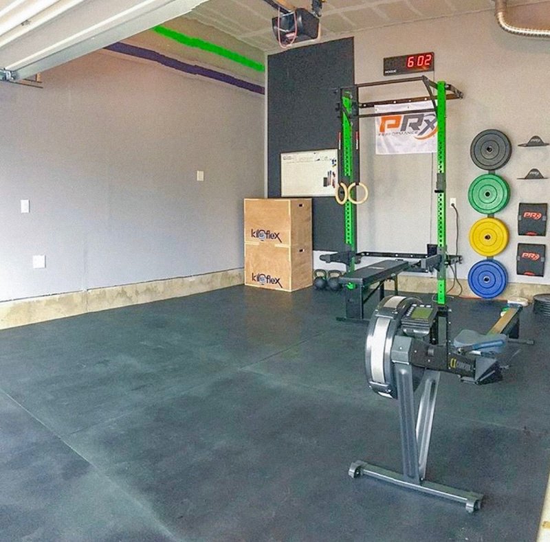 Тренажерный зал Garage Gym