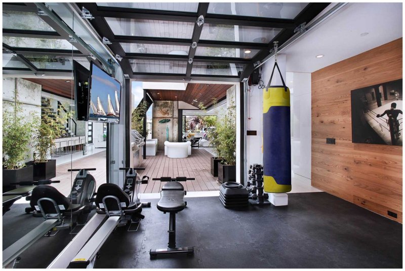 Тренажерный зал Garage Gym