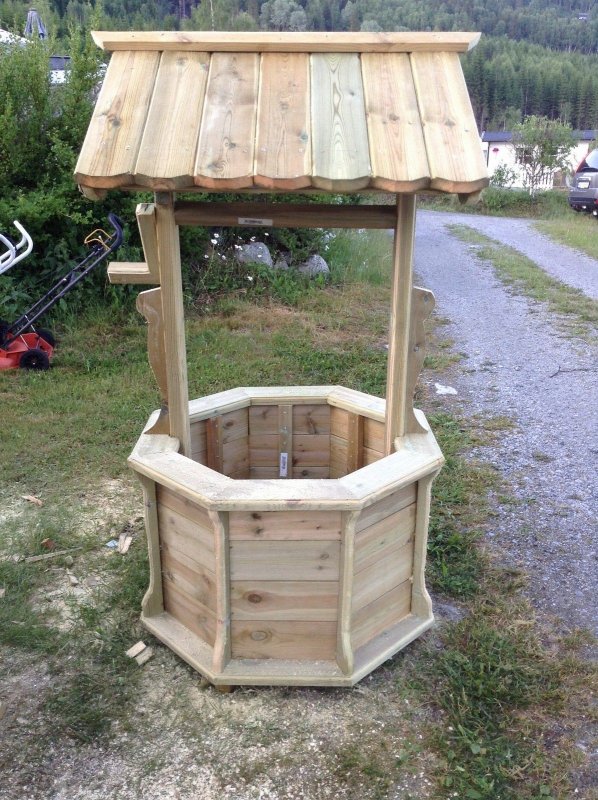 Декоративный колодец для сада шестигранник
