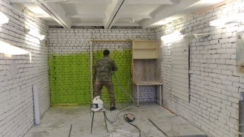 Стены в гараже