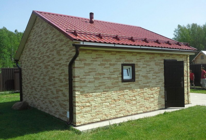 Хозблок из блоков