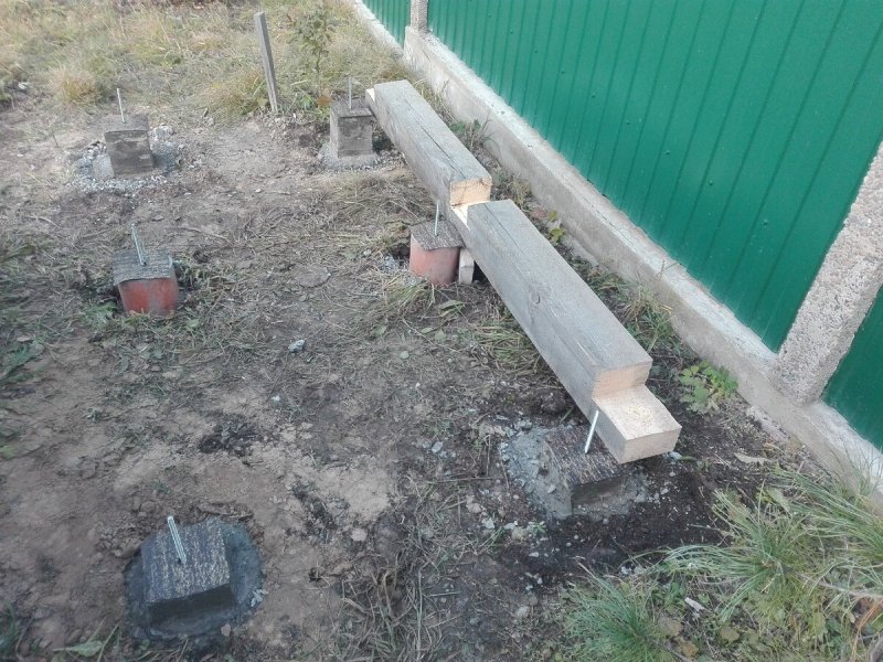 Бетонные столбы для фундамента