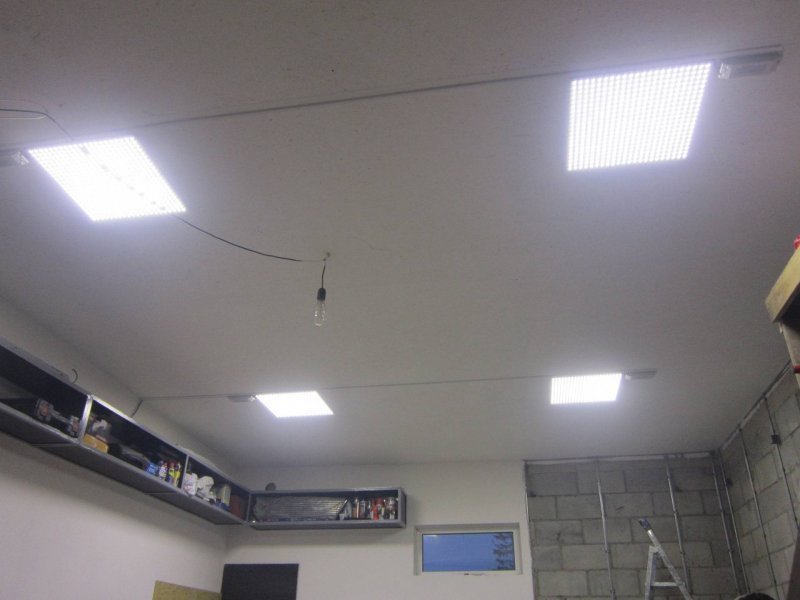 Garage led лампы