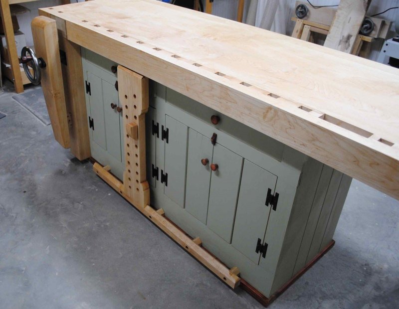 DIY Woodworking Bench Dogs