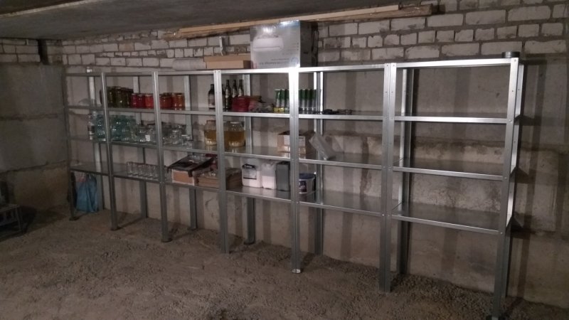 Стеллажи в погреб в гараже