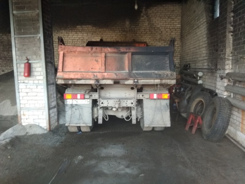 Автогараж КАМАЗ