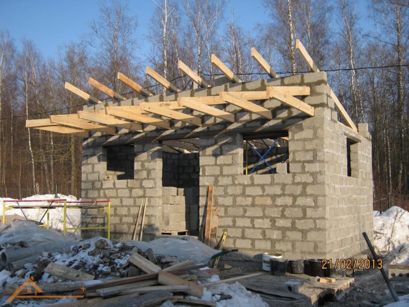 Сарай из газосиликатных блоков