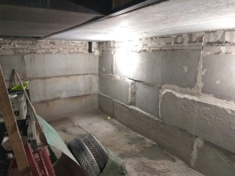 Комната отдыха в гараже
