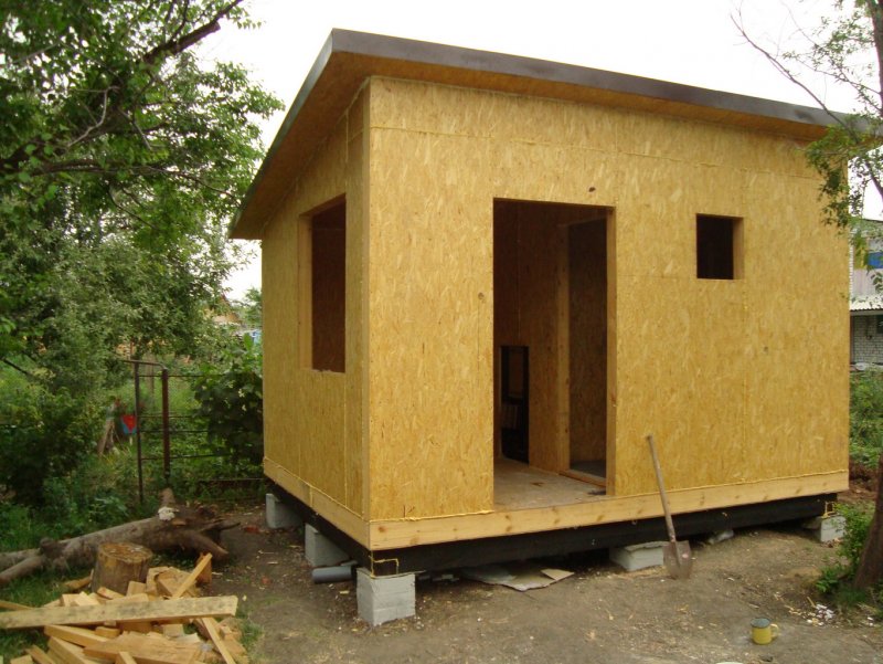 Баня из СИП панелей 5х2.5