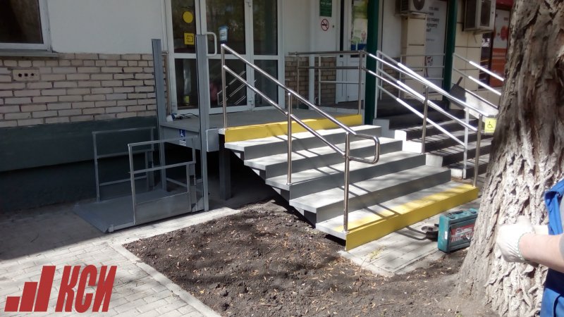 Подъемник для МГН пту-001