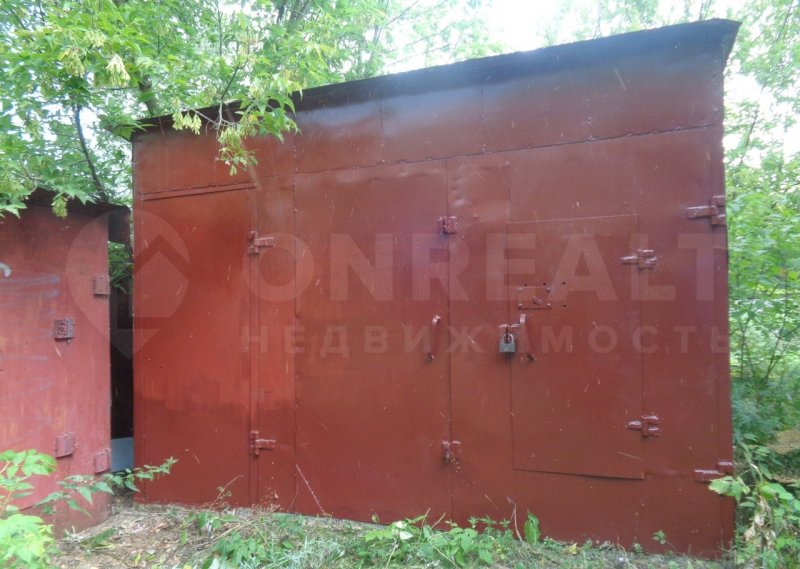 Сборка гаража железного односкатный красного старые