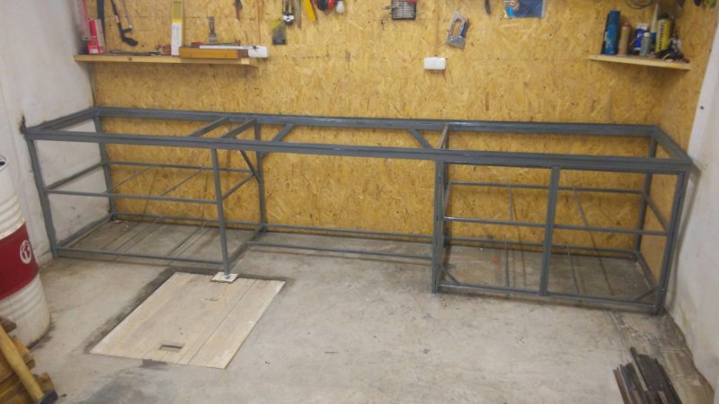 Верстак из профиля 40x20