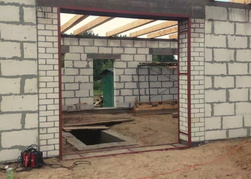 Гараж из газобетона