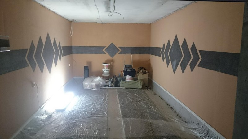 Дизайнерская покраска стен в гараже