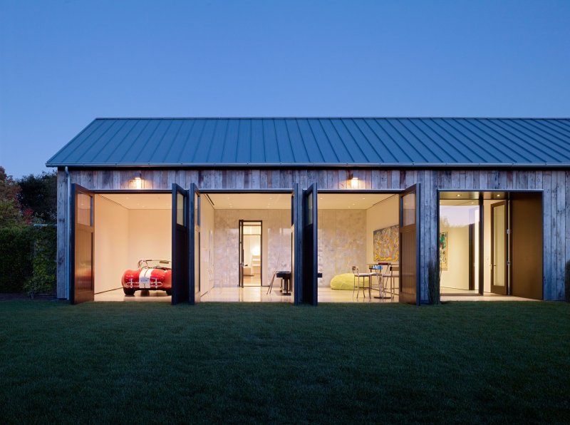 Гараж в стиле Barn House