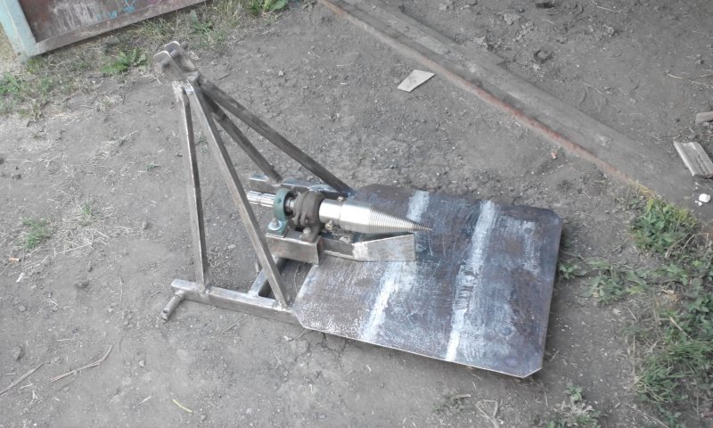 Дровокол механический с конусом
