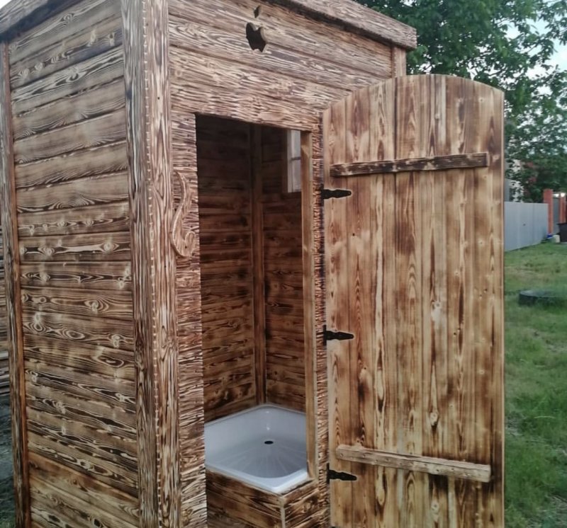 Летний душ деревянный