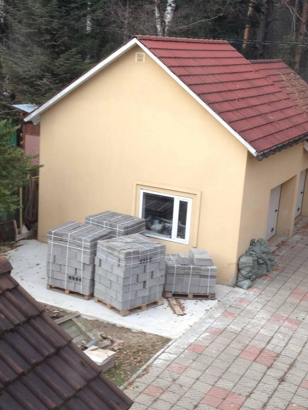Гараж из керамзитоблоков