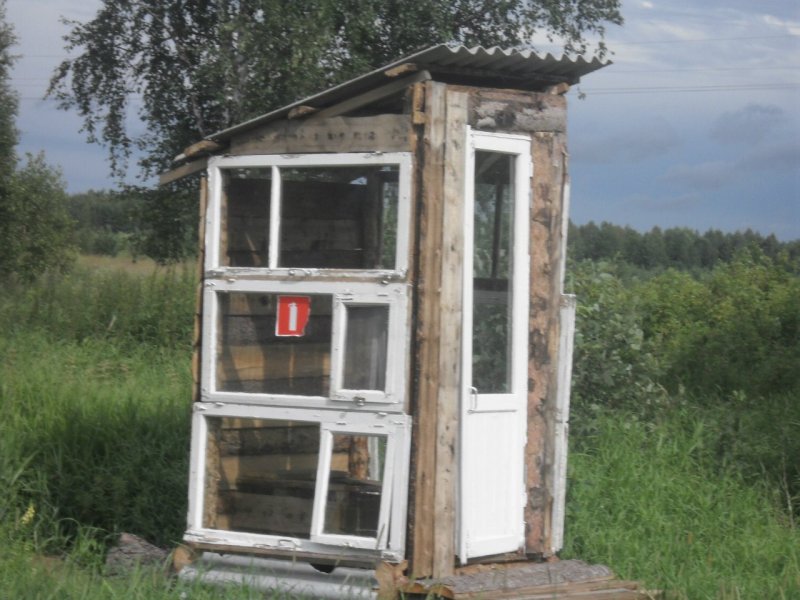 Снег туалет на улице