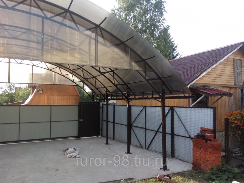Сарай сварной из поликарбоната