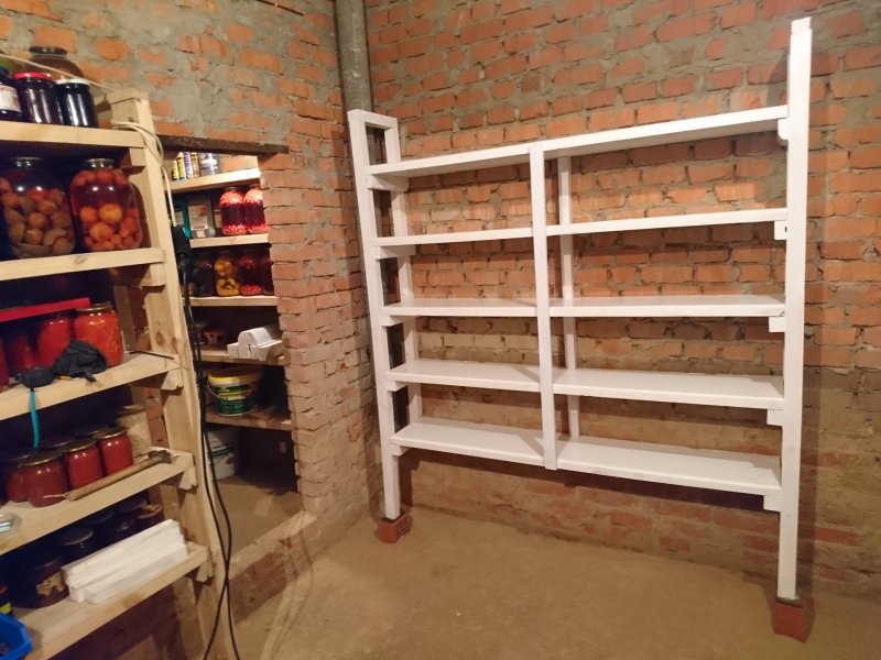 Стеллаж для досок в гараже
