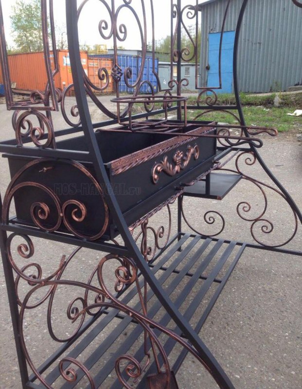 Кованые мангалы без крыши