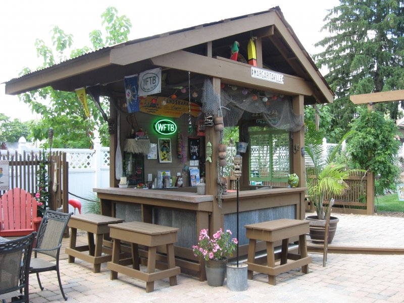 Уличная барная стойка