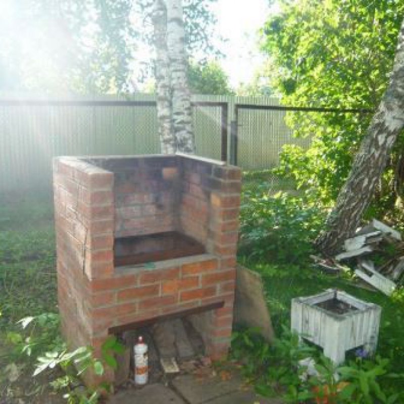 Простая уличная печь для дачи из кирпича