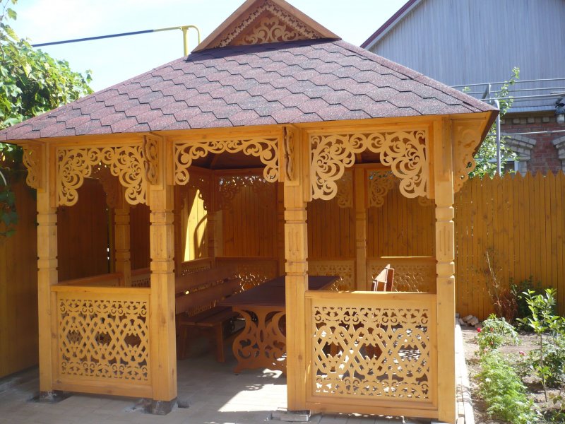 Резные беседки
