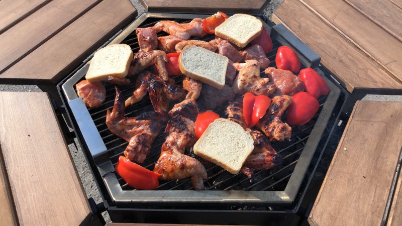 Стол-гриль 6-ти местный MGRILL (комфорт)