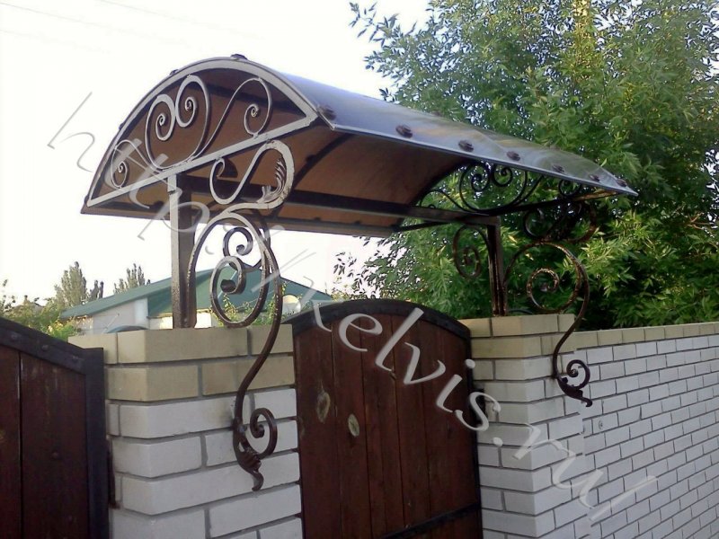 Ковка козырьки над калиткой