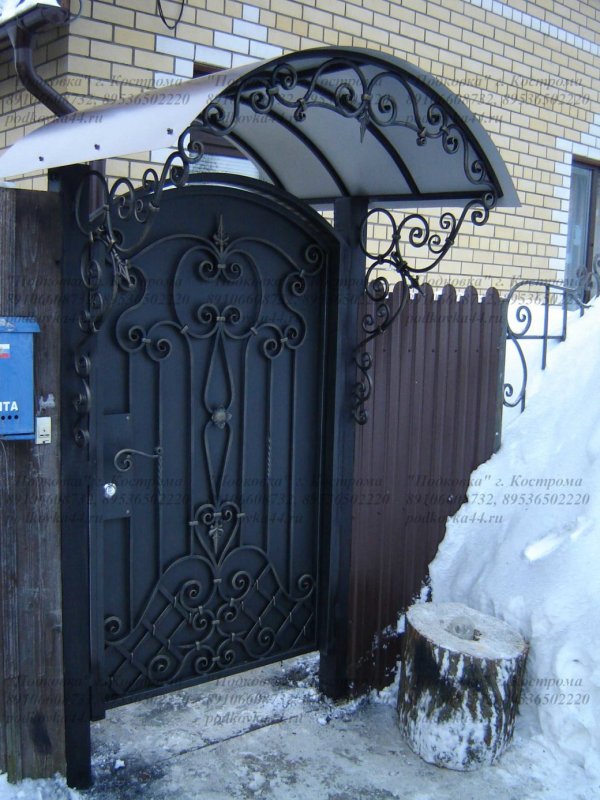 Ковка козырьки над калиткой