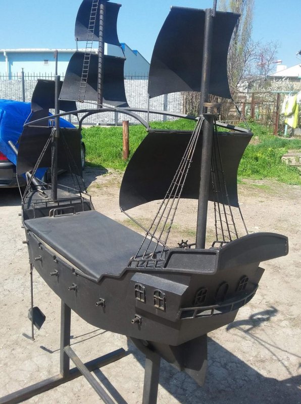 Кованый мангал корабль