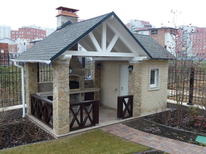 Беседка с барбекю